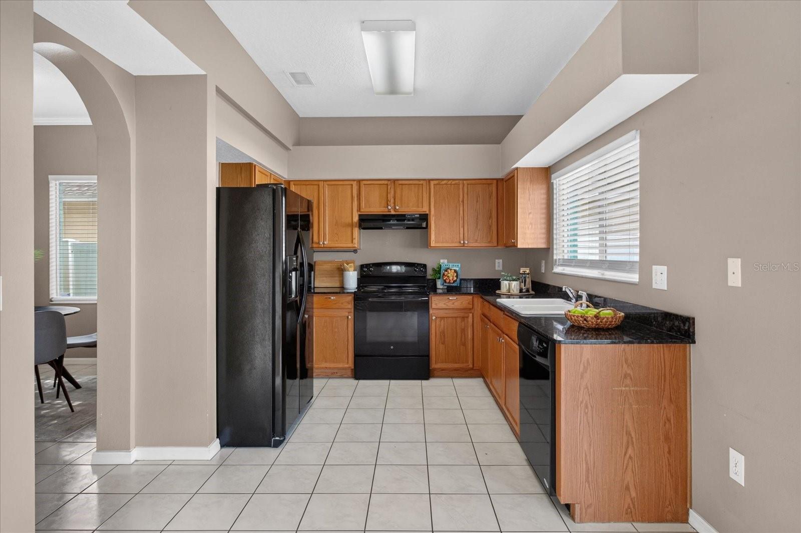 11306 Pelican Lake Ct Property Photo 4