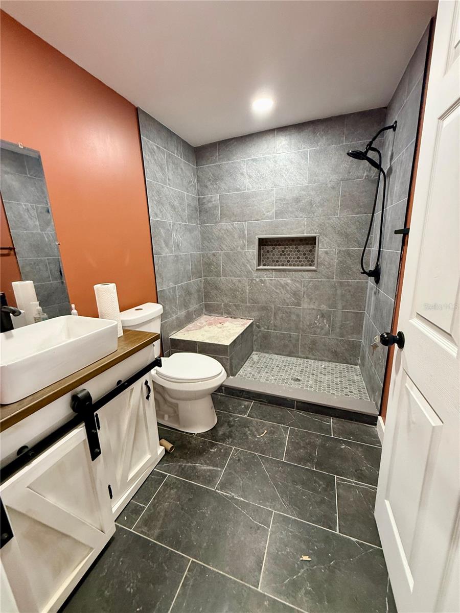 1014 W Mohawk Ave Property Photo 14