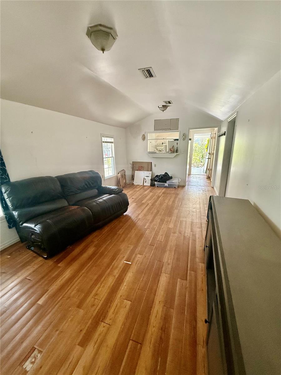 1014 W Mohawk Ave Property Photo 22