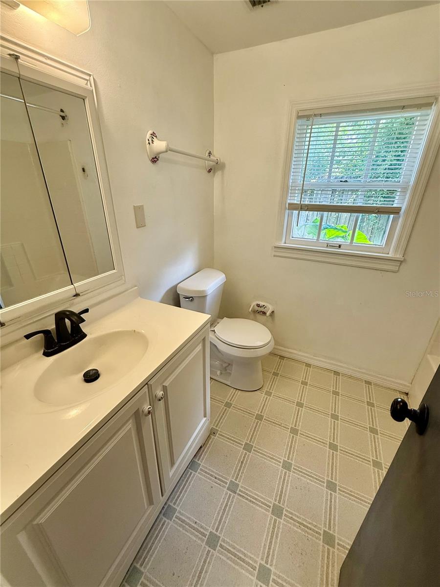 1014 W Mohawk Ave Property Photo 28