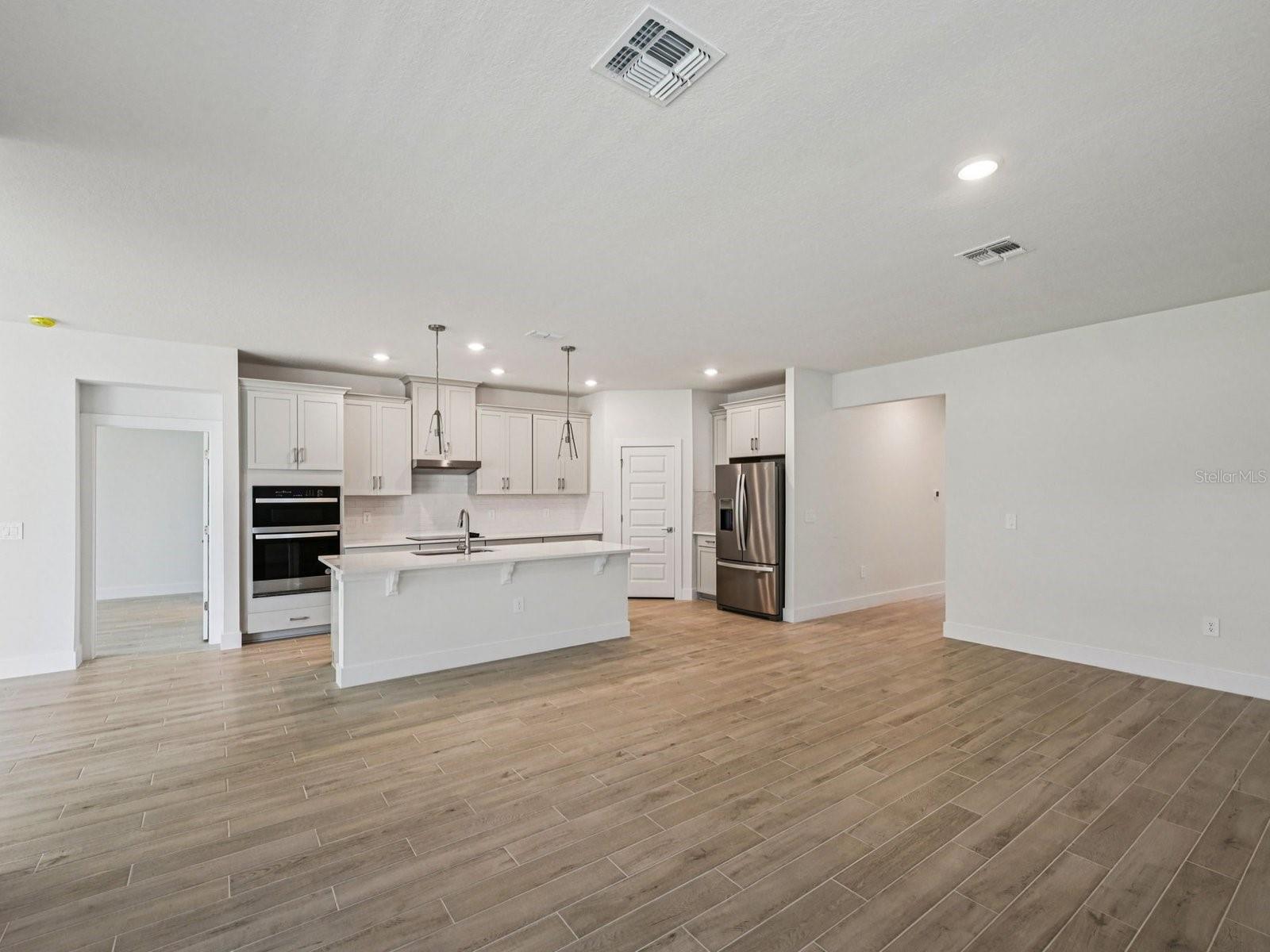 157 Sun Chaser Dr Property Photo 5