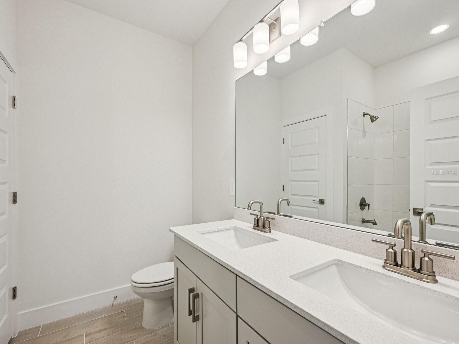 157 Sun Chaser Dr Property Photo 13