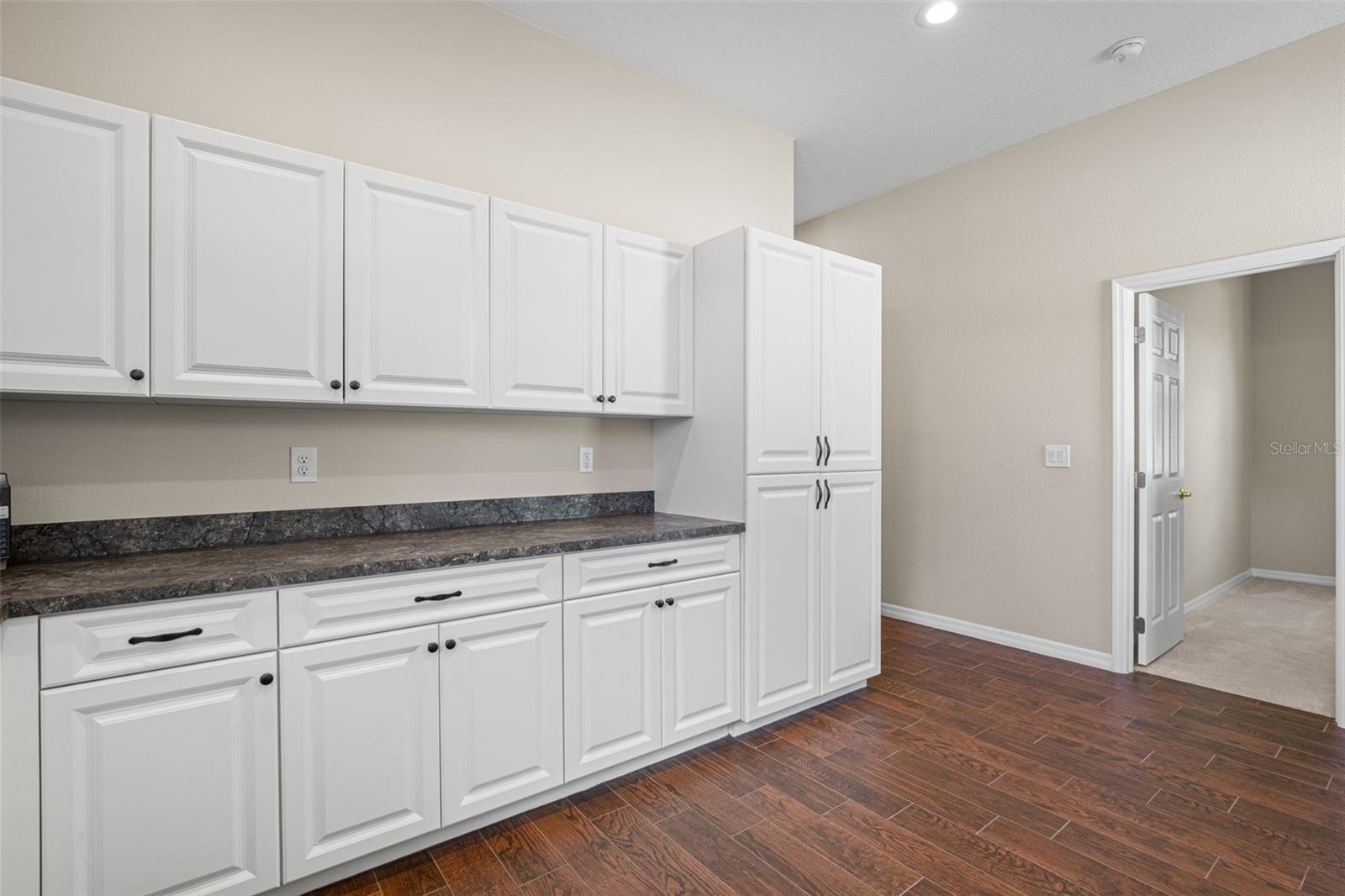 7904 Oregold Dr Property Photo 52