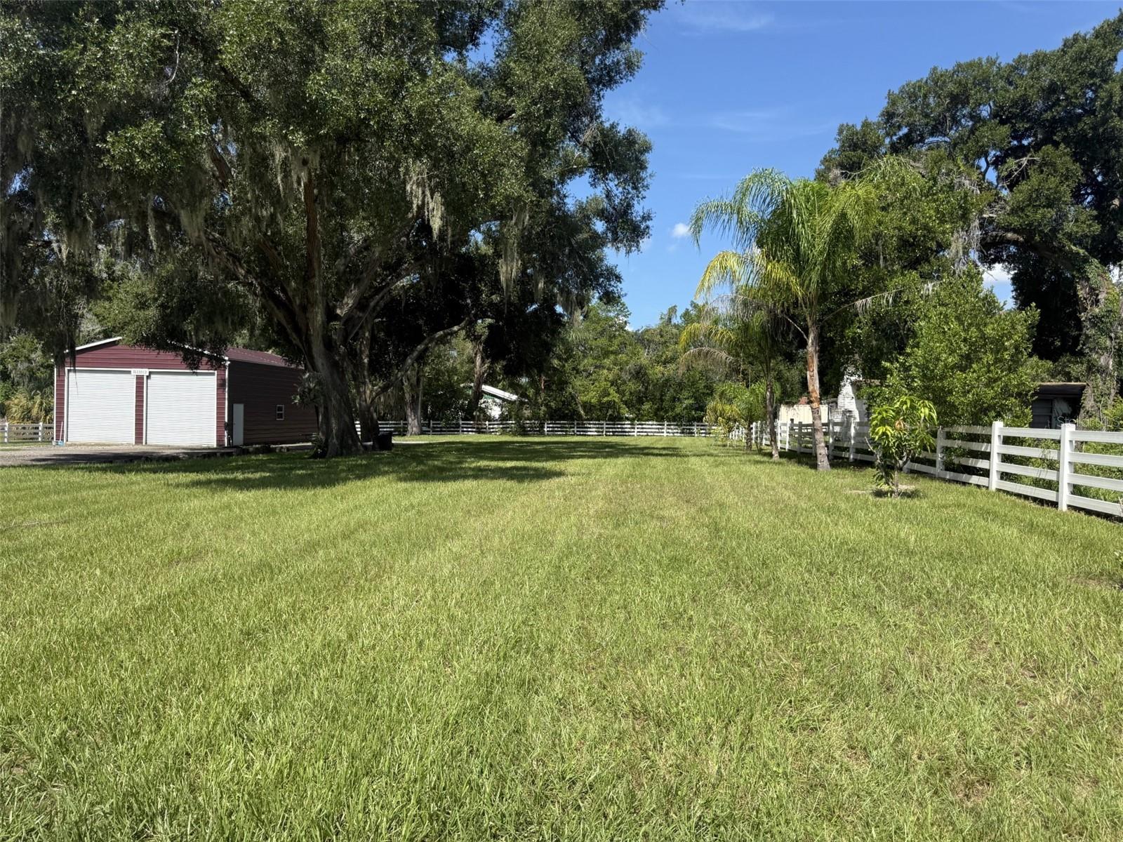 11305 Oak Dr Property Photo 21