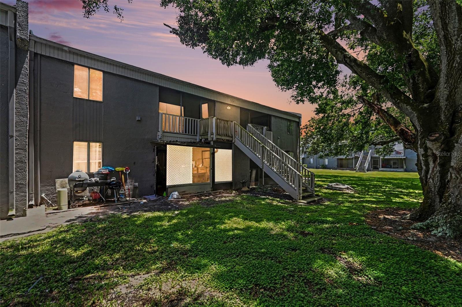 4008 Cortez Dr #b Property Photo 2