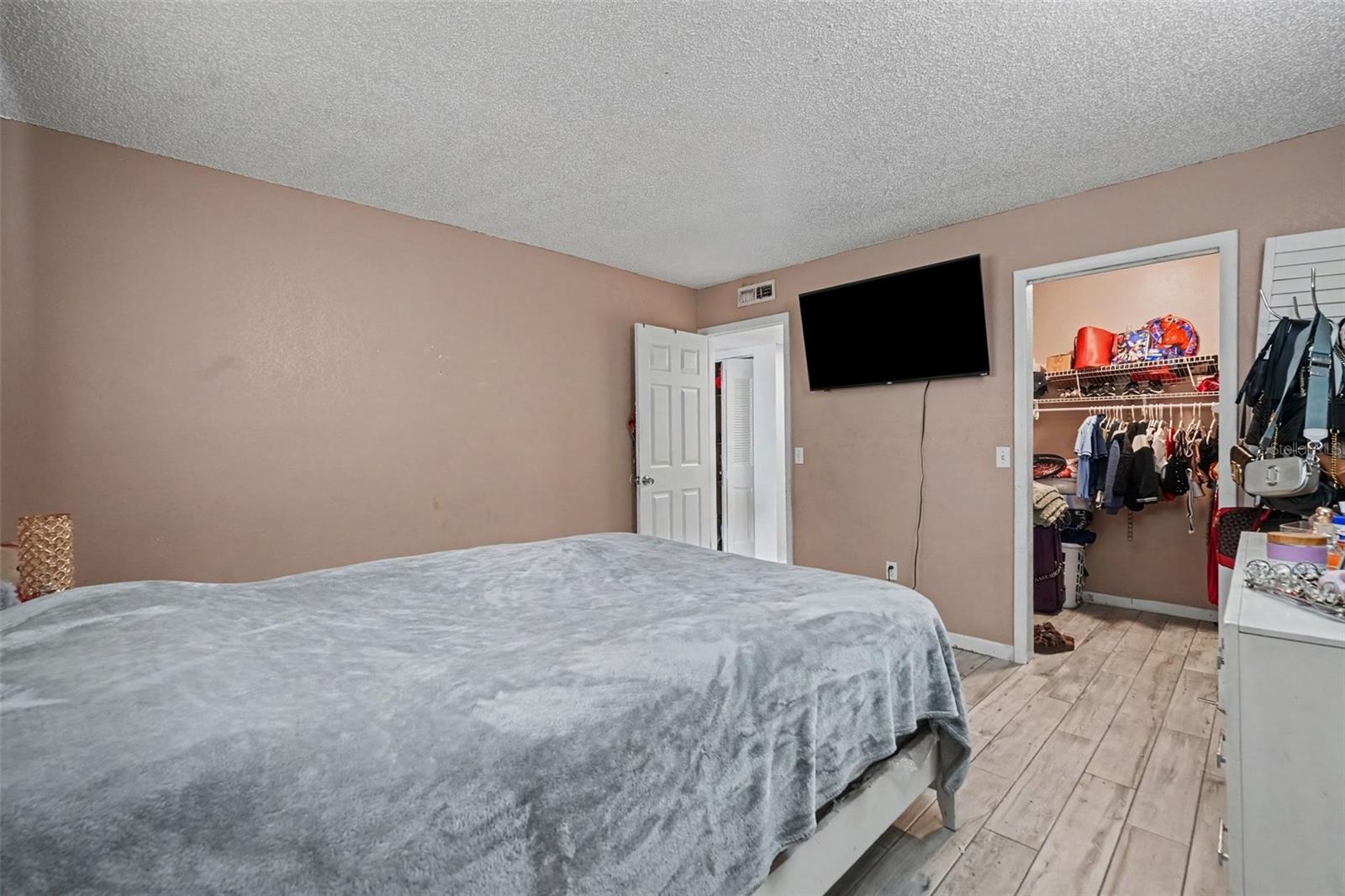 4008 Cortez Dr #b Property Photo 17