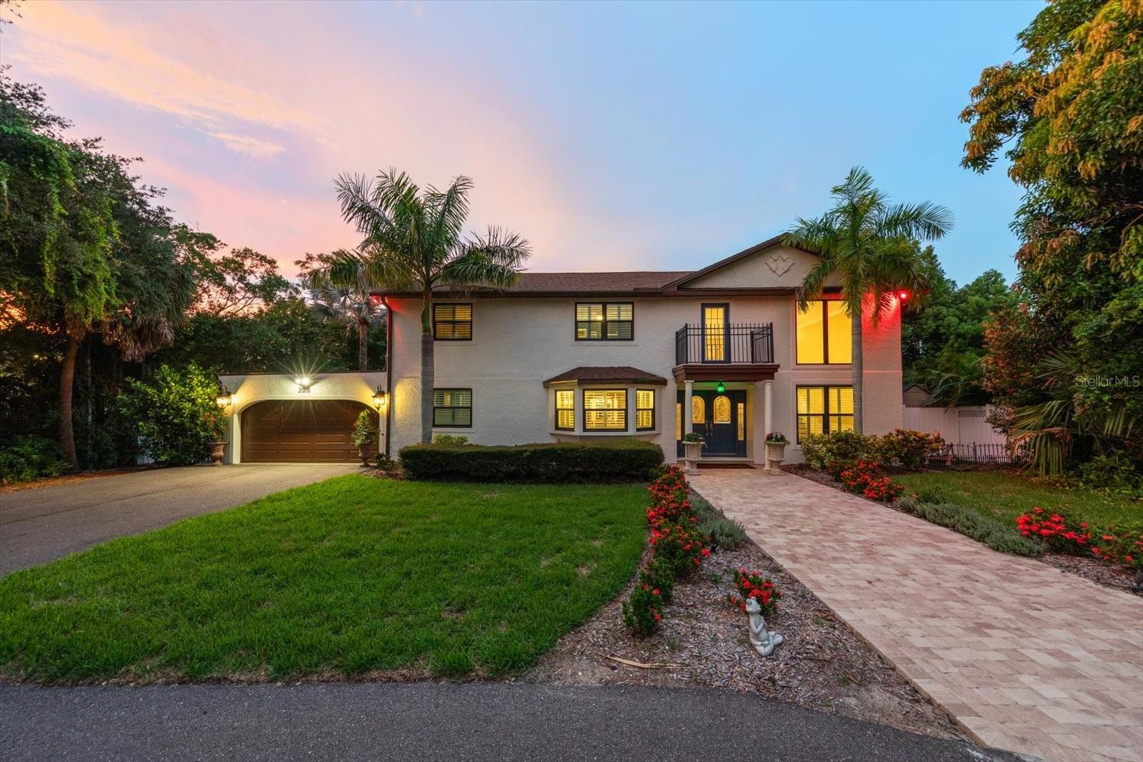 3005 SUNSET DR