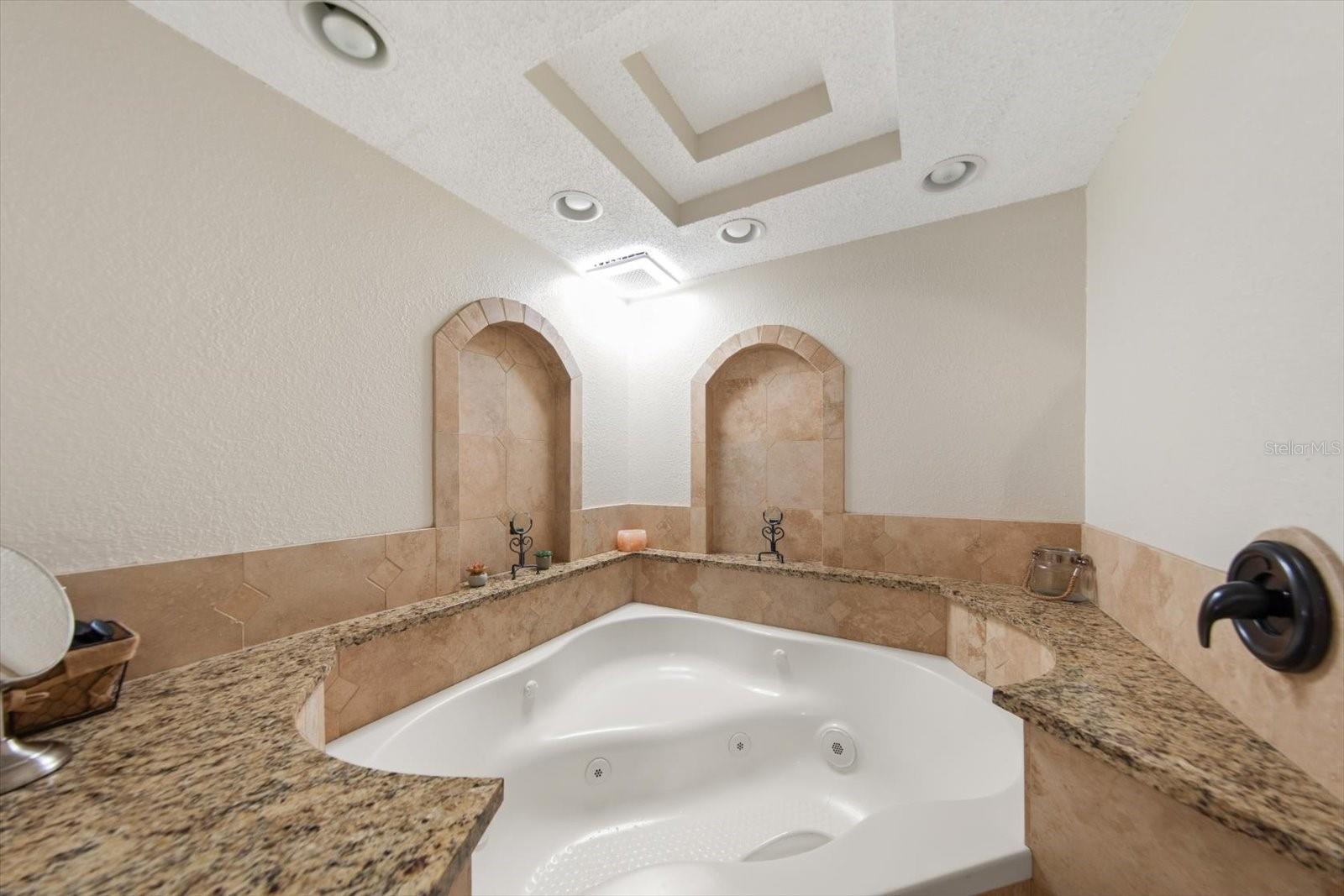 3005 Sunset Dr Property Photo 25
