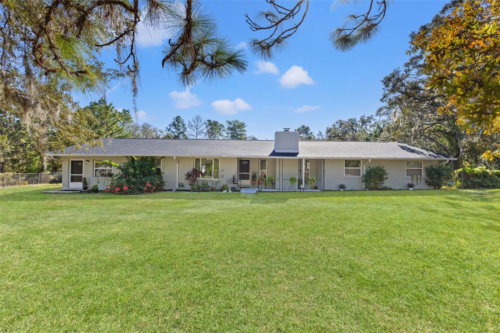17504 Thomas Blvd Property Photo 1