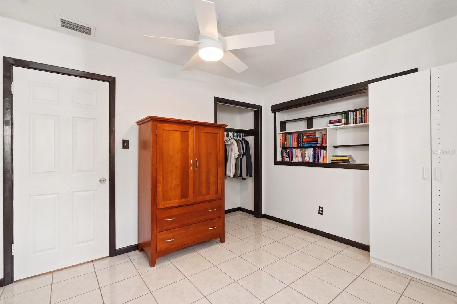 1803 E Bougainvillea Ave Property Photo 15