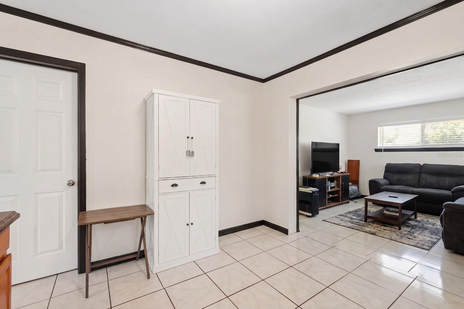 1803 E Bougainvillea Ave Property Photo 19