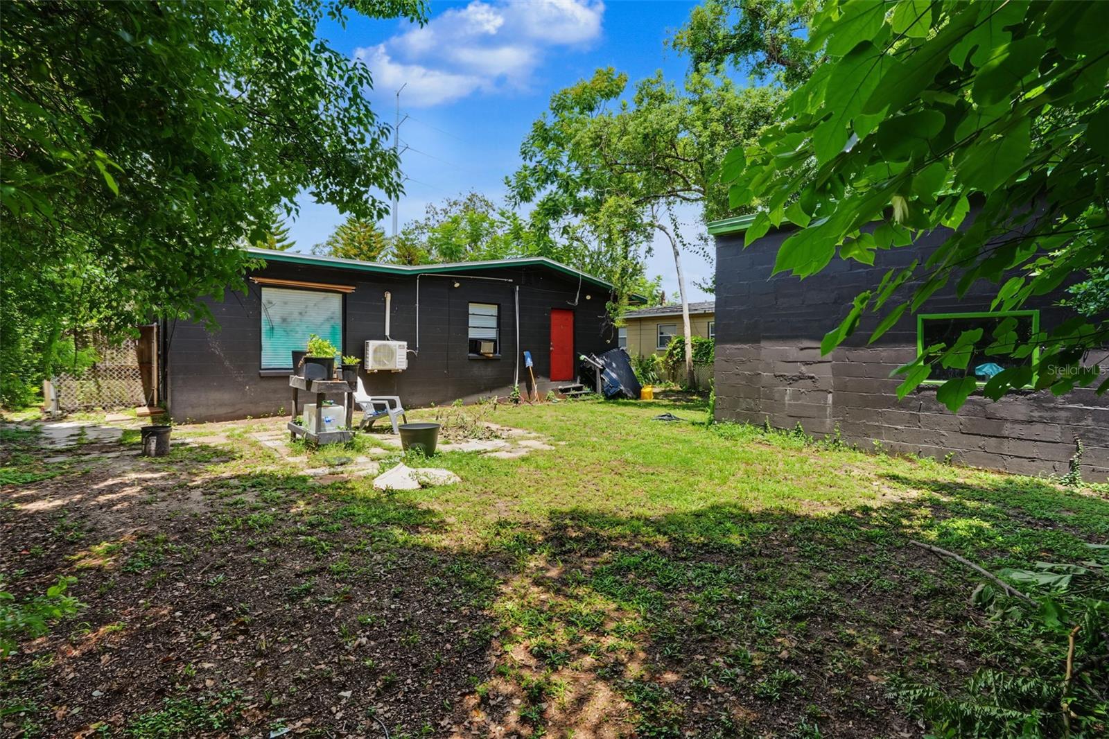 1803 E Bougainvillea Ave Property Photo 30