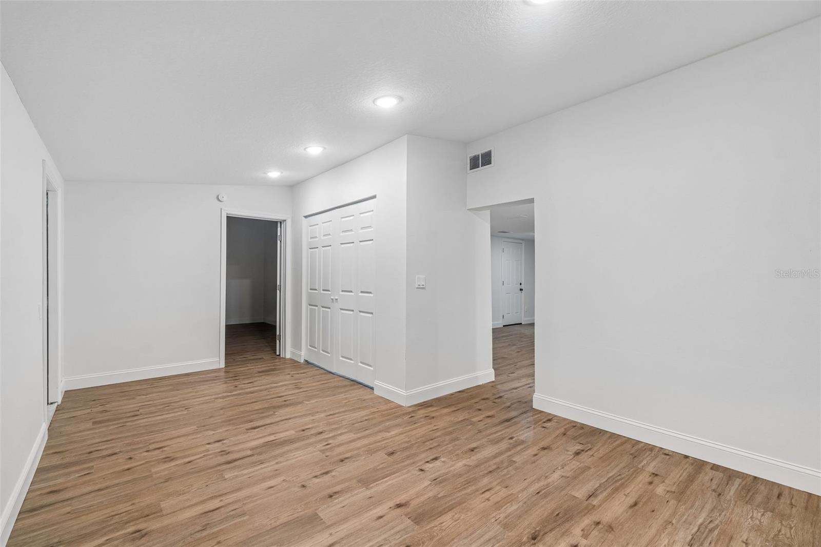 17503 Galveston St Property Photo 23