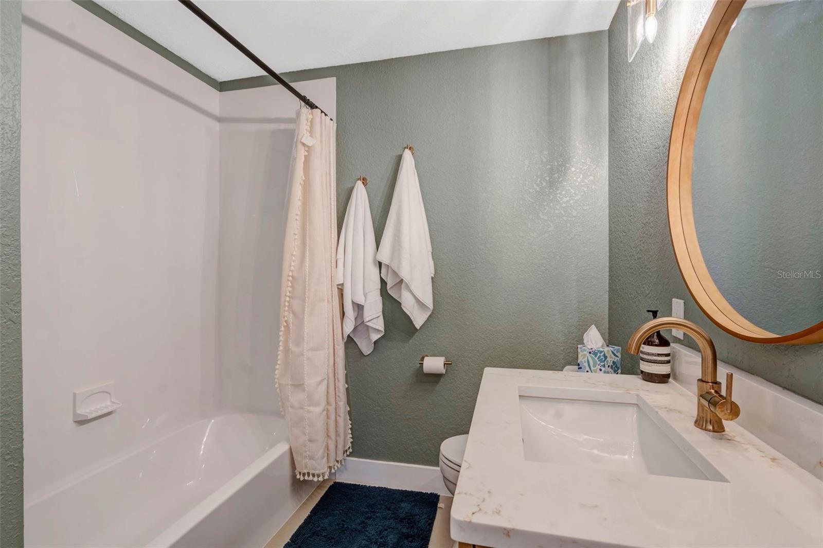3819 W San Miguel St Property Photo 32