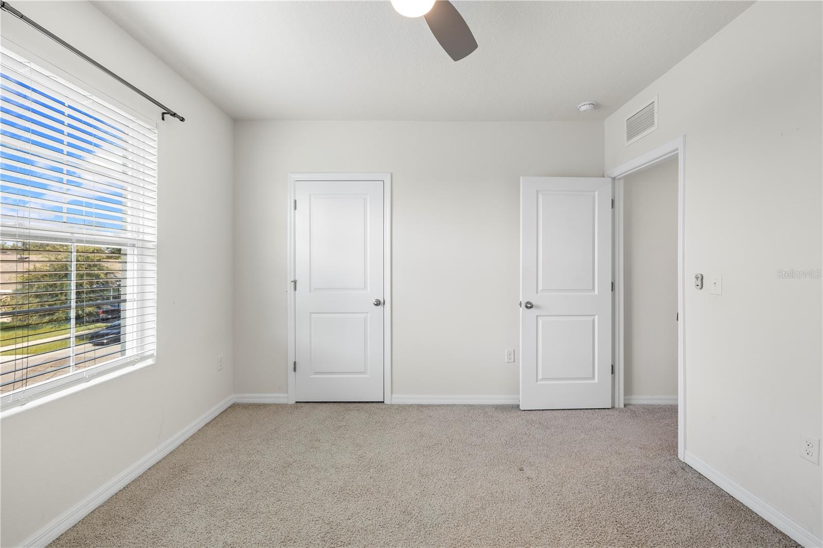 10212 Golden Light Ct Property Photo 27