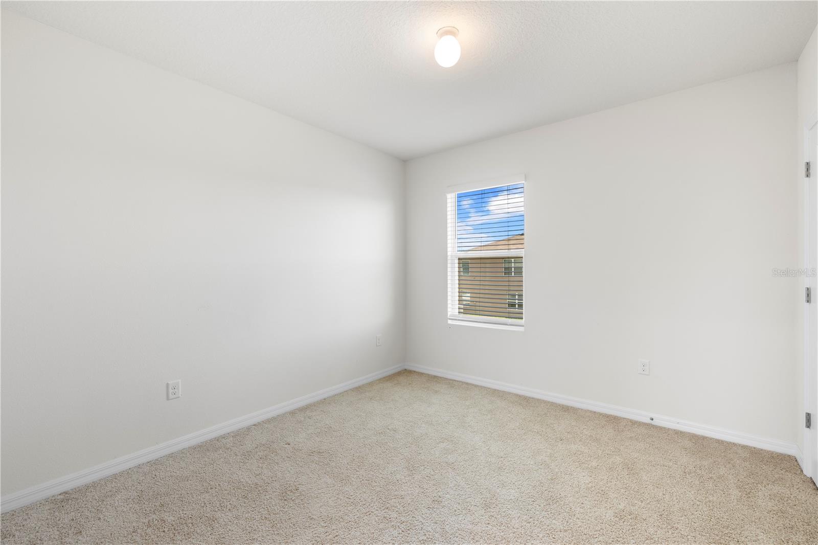 10212 Golden Light Ct Property Photo 28