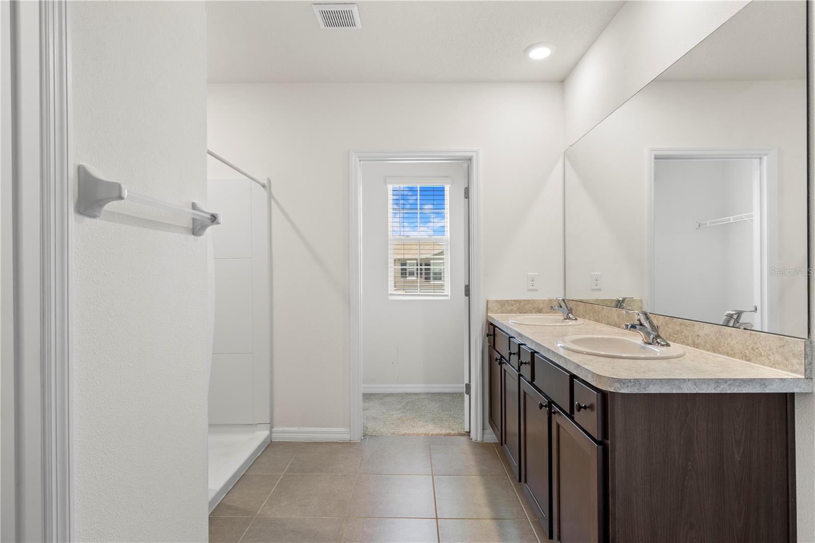 10212 Golden Light Ct Property Photo 40