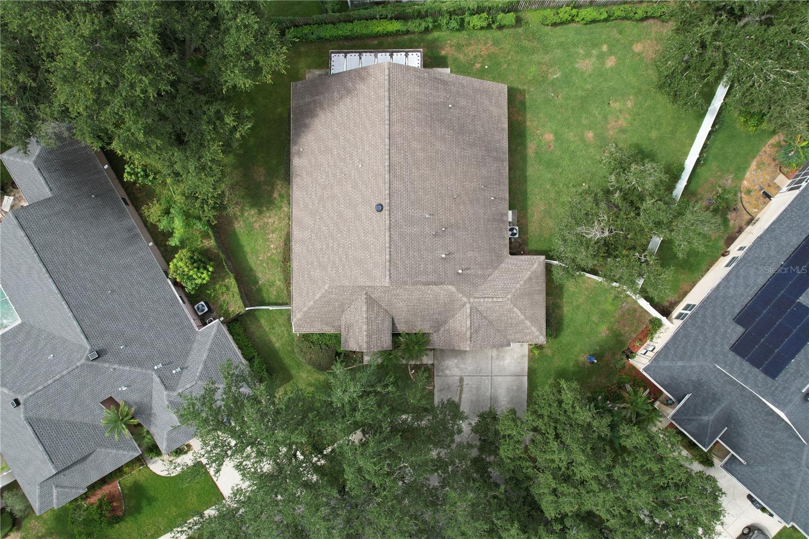 1124 Split Silk St Property Photo 4