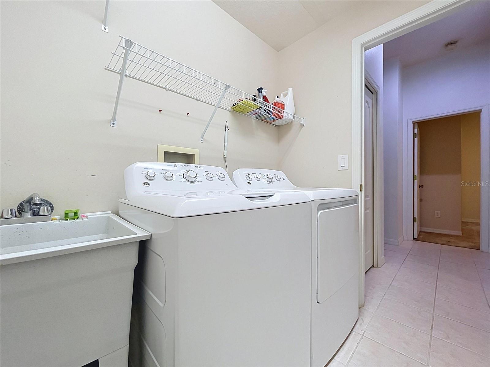 1124 Split Silk St Property Photo 23