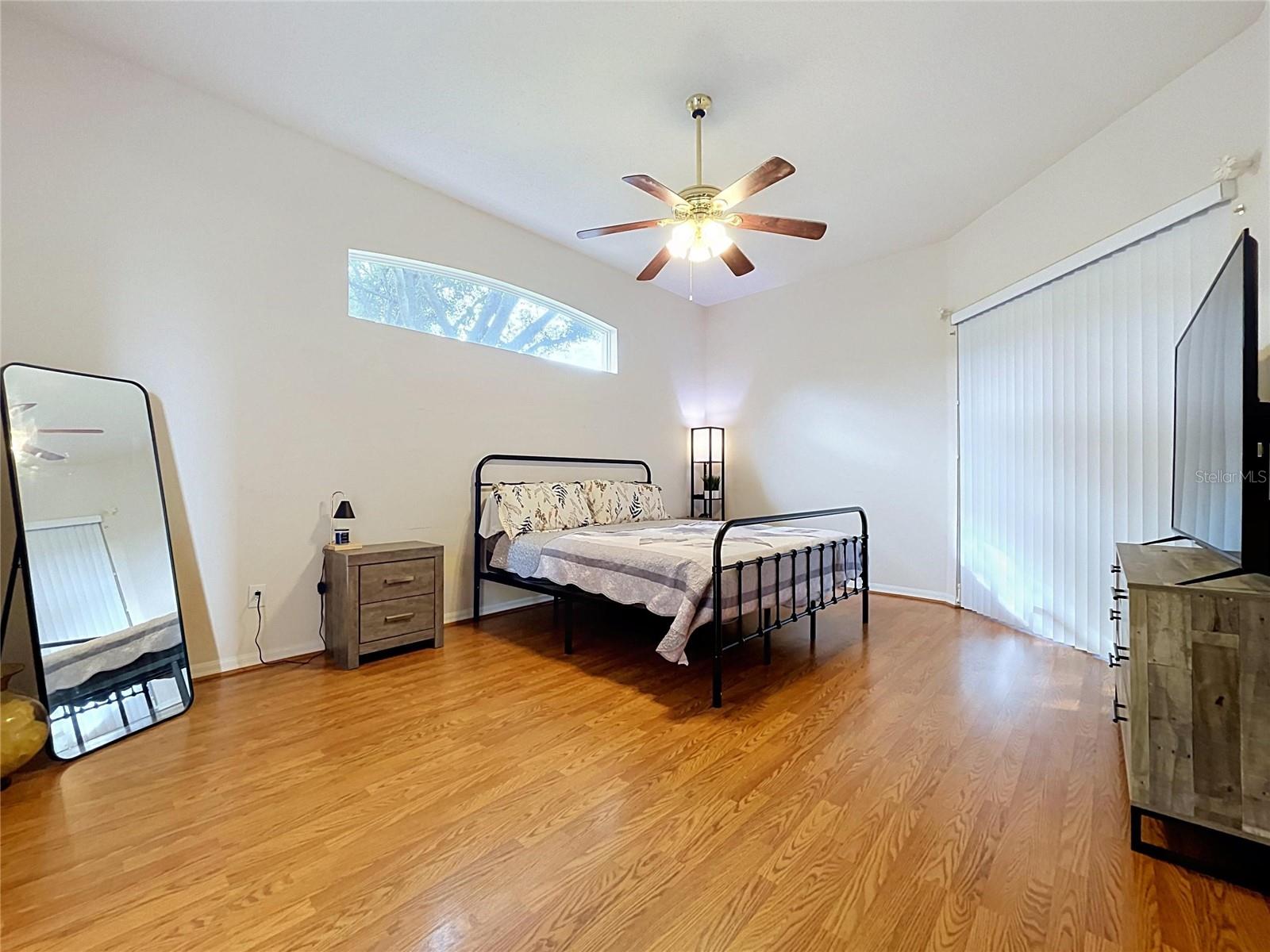 1124 Split Silk St Property Photo 33