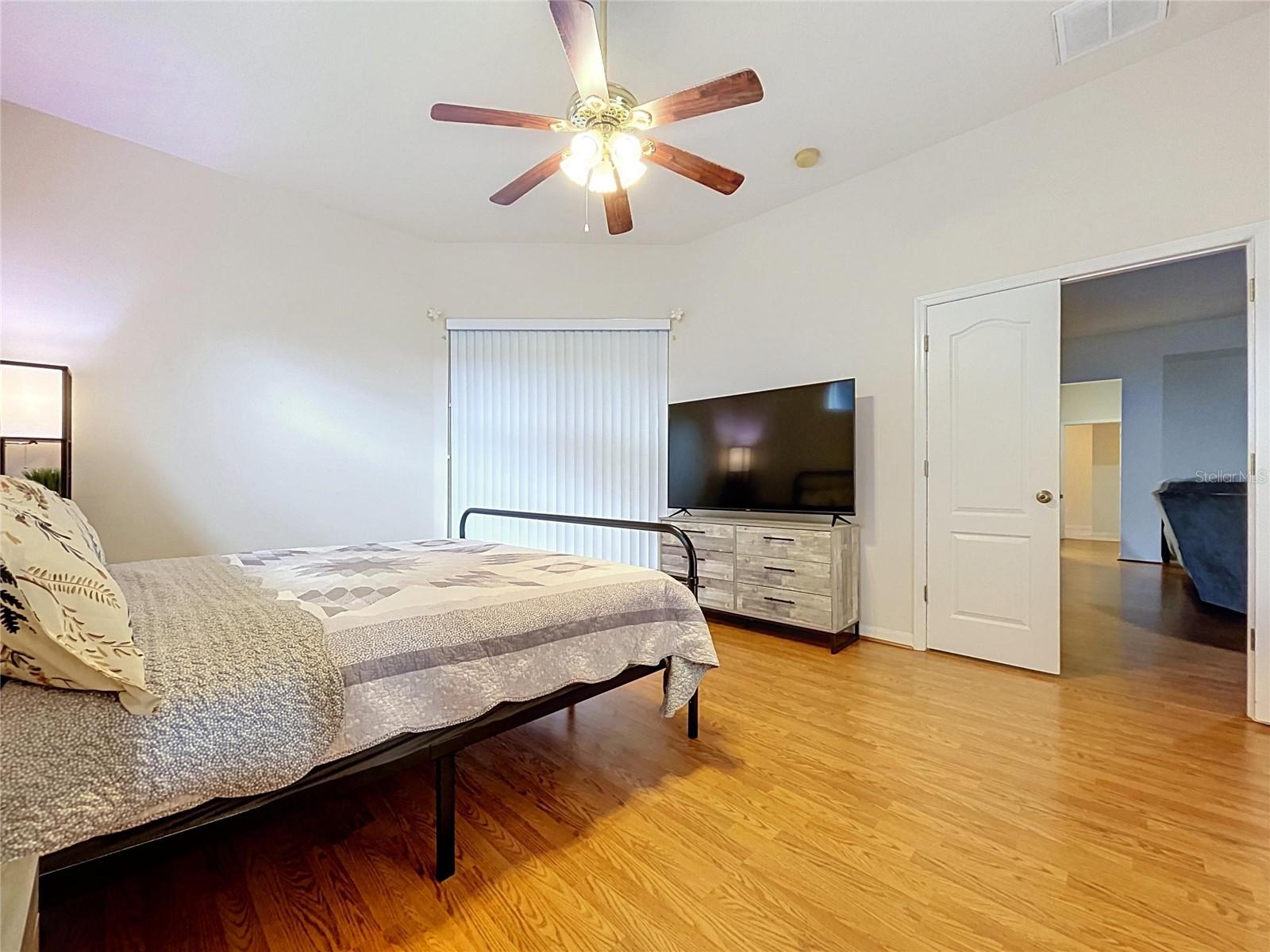 1124 Split Silk St Property Photo 34