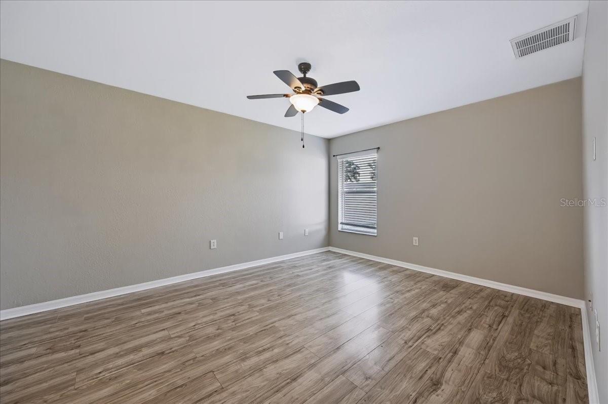 8810 Pebblebrooke Dr Property Photo 10