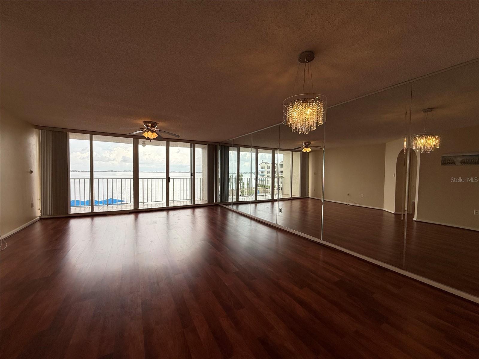 5155 Isla Key Blvd S #307 Property Photo 2