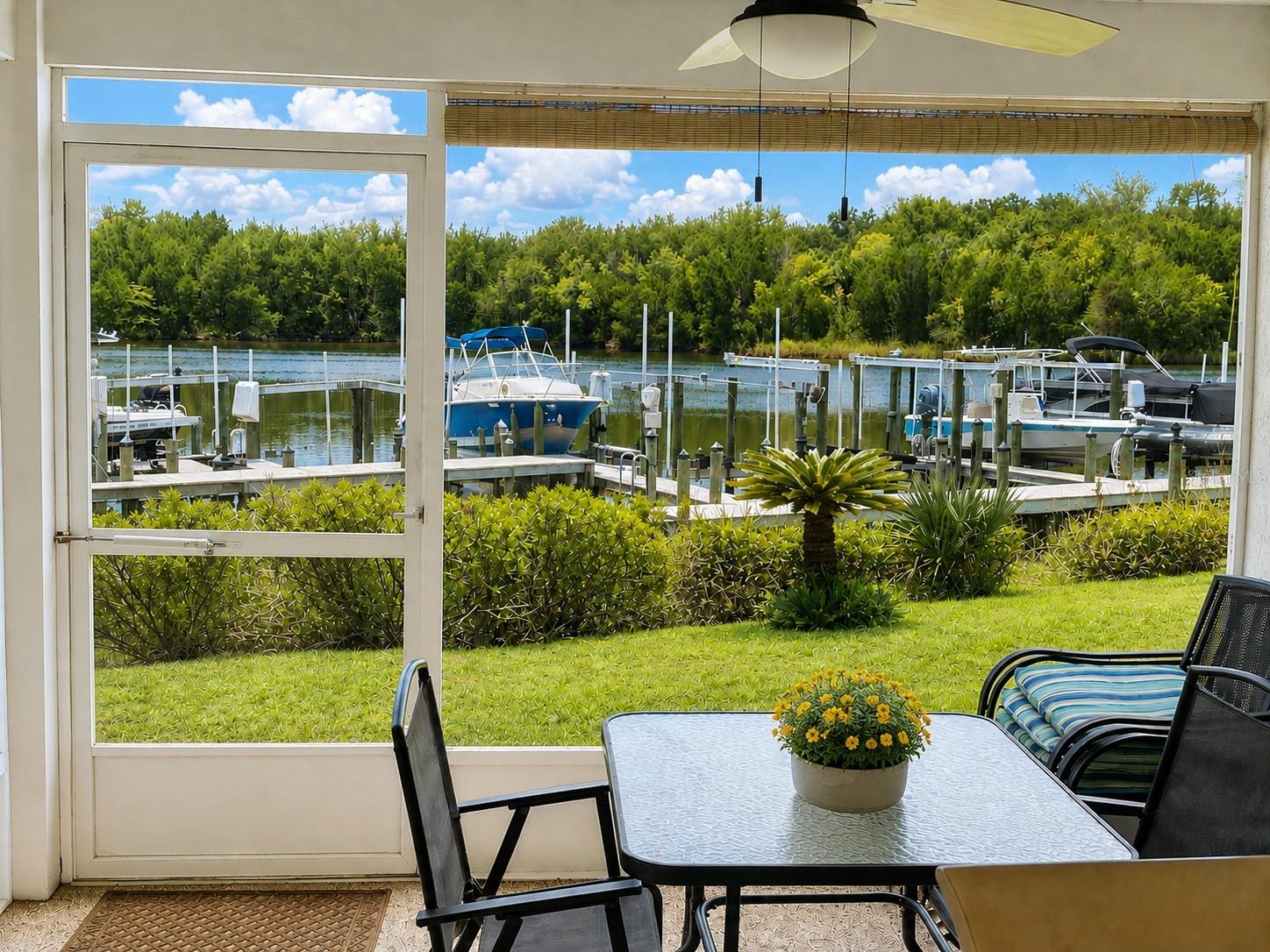 11122 W Cove Harbor Dr #112 Property Photo 2