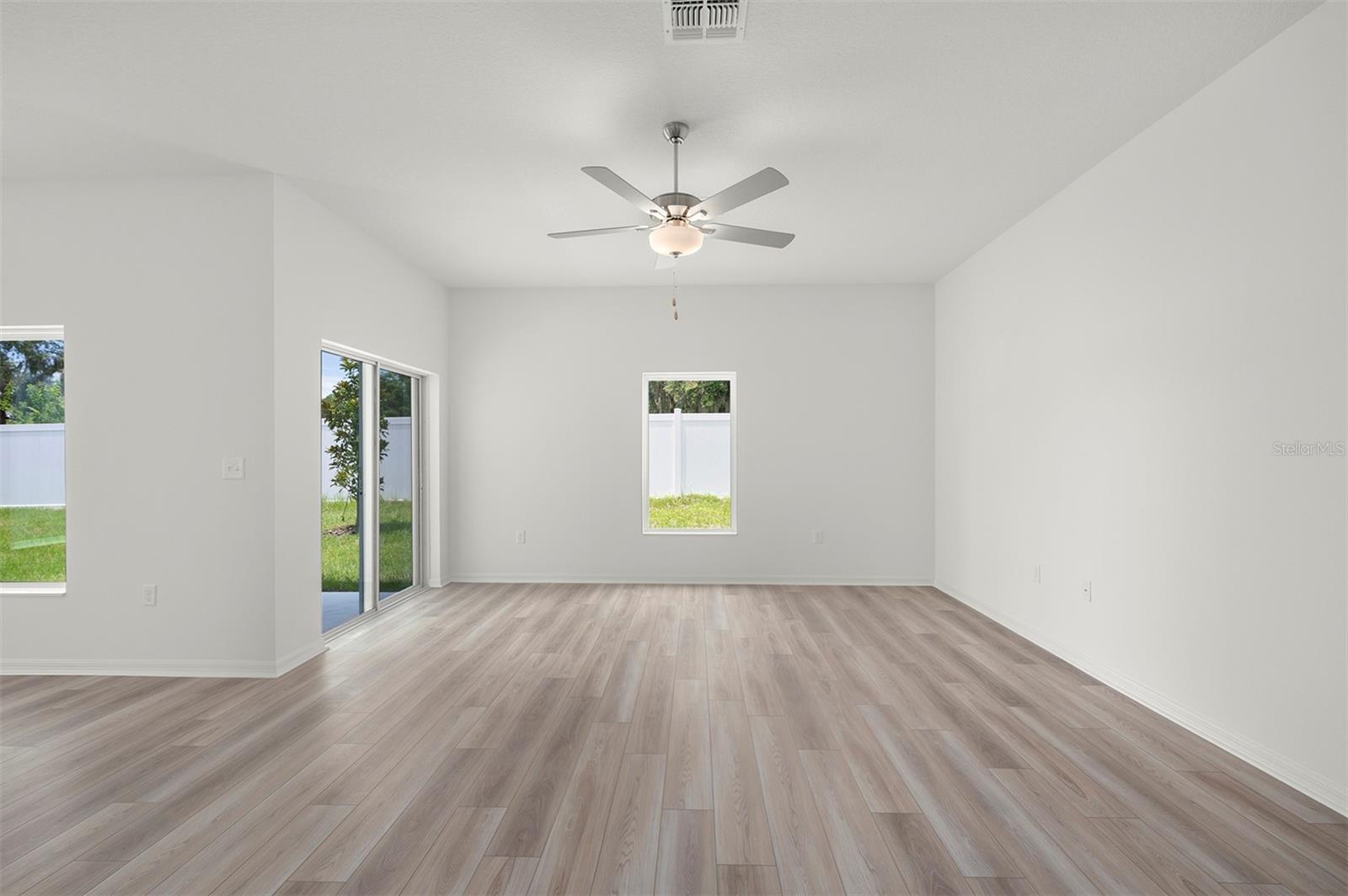 13376 Tula Loop Property Photo 7