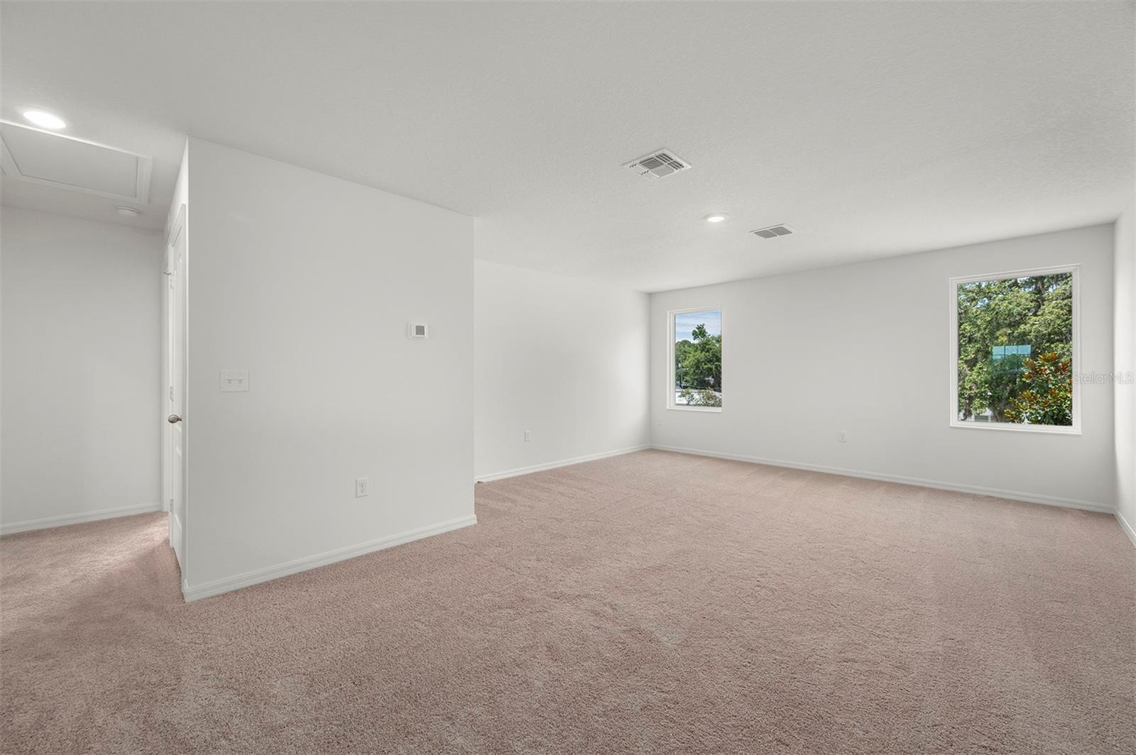 13376 Tula Loop Property Photo 8