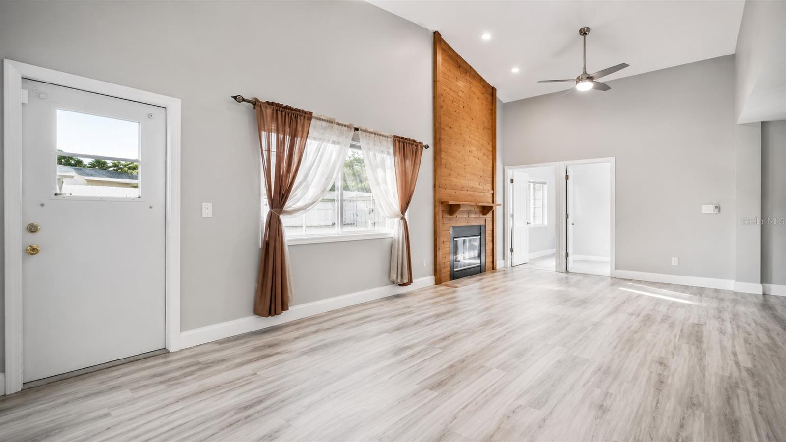 6745 Ralston Beach Cir Property Photo 7