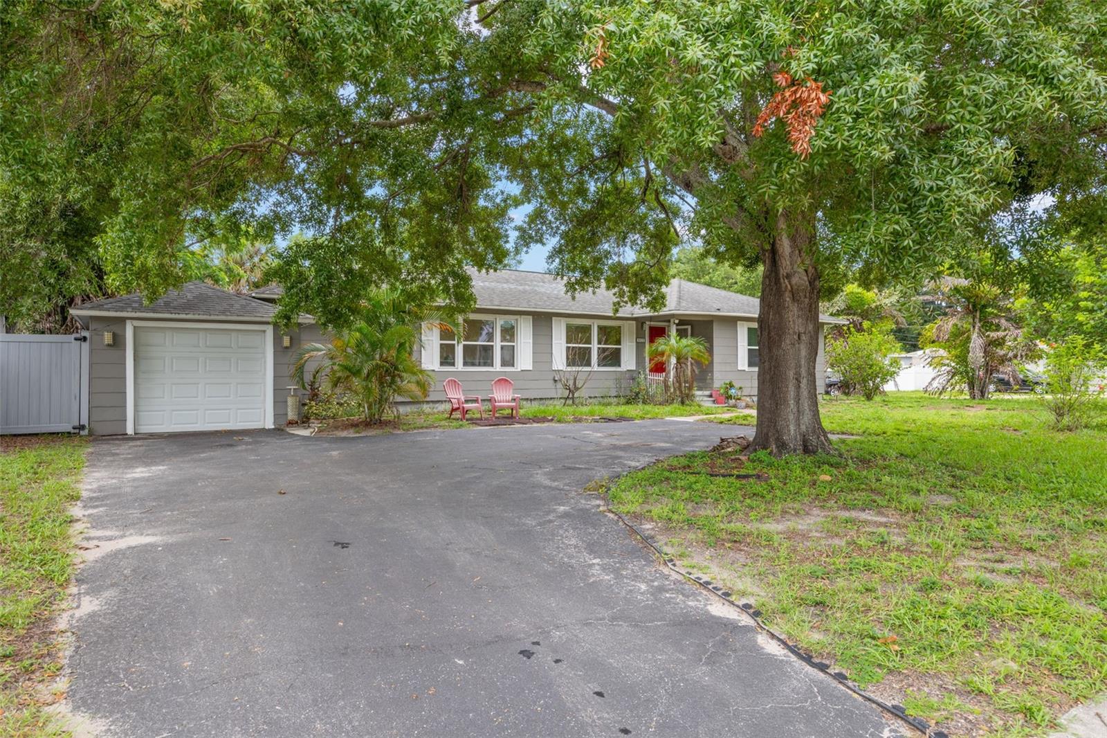 3822 W Euclid Ave Property Photo 1