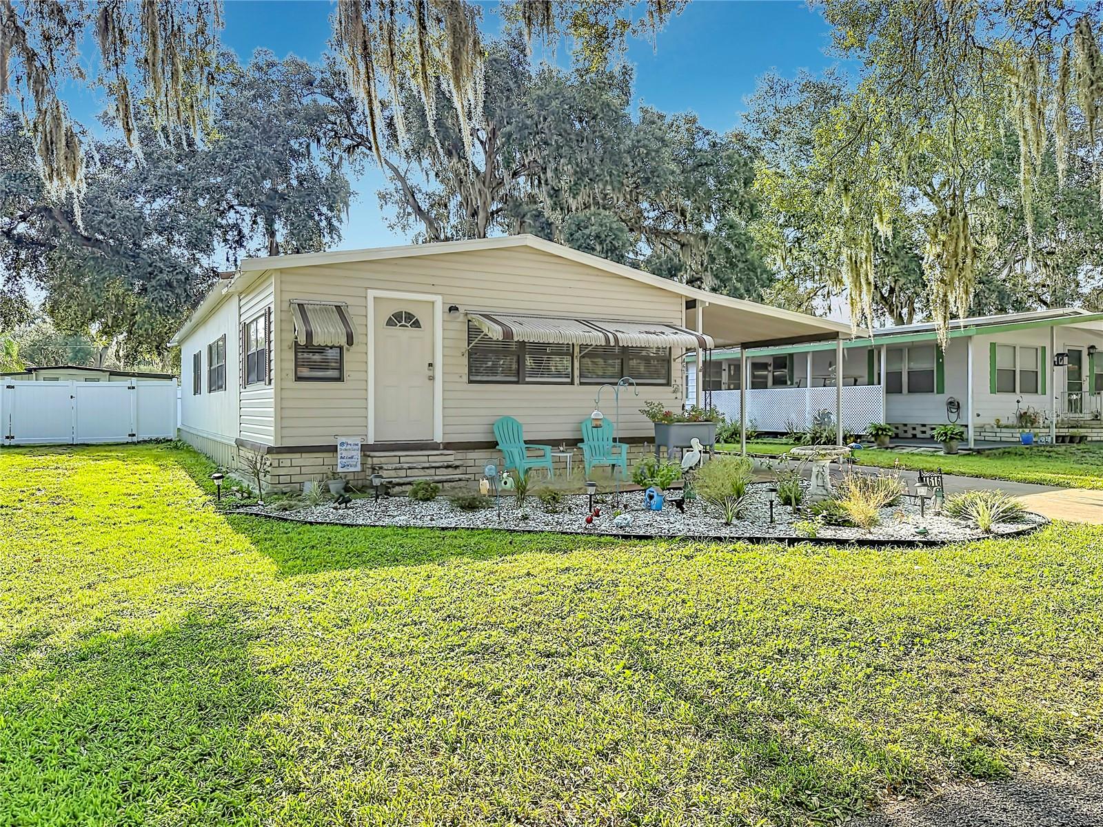 4616 Olive Dr Property Photo 1