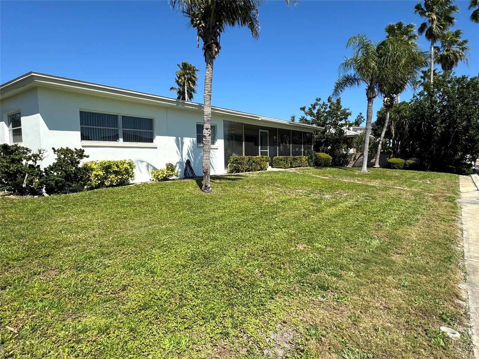 228 Howard Dr Property Photo 11