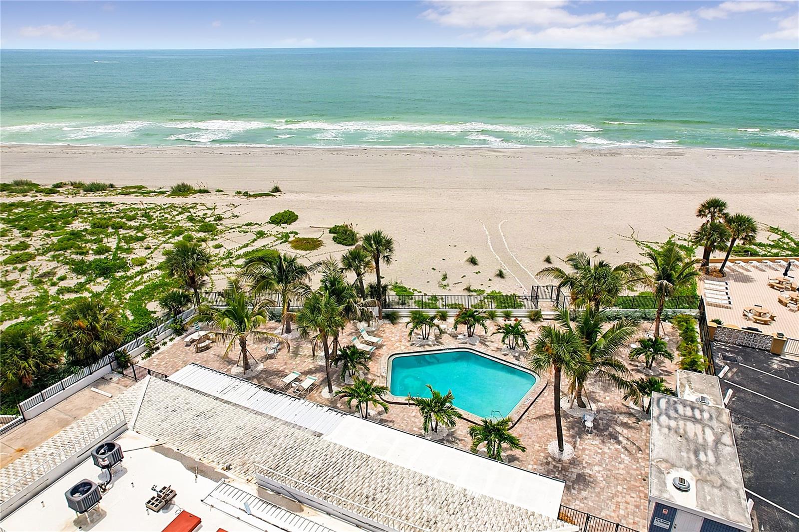 1205 Tarpon Center Dr #b4 Property Photo 8