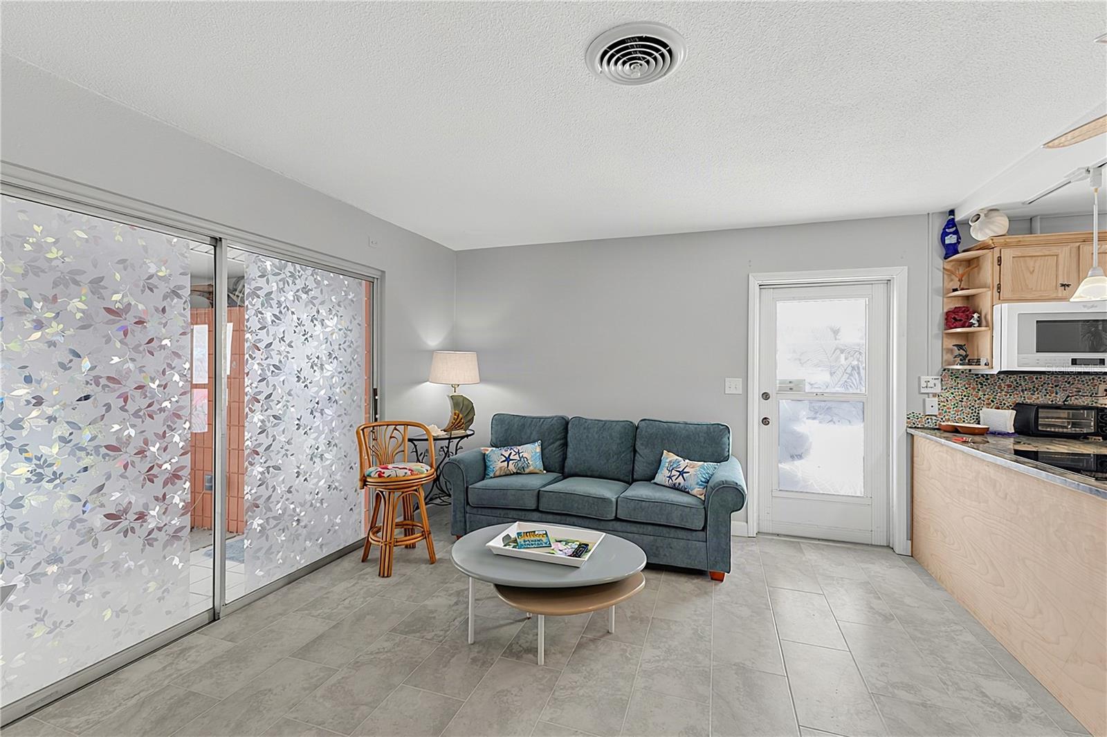 1205 Tarpon Center Dr #b4 Property Photo 11