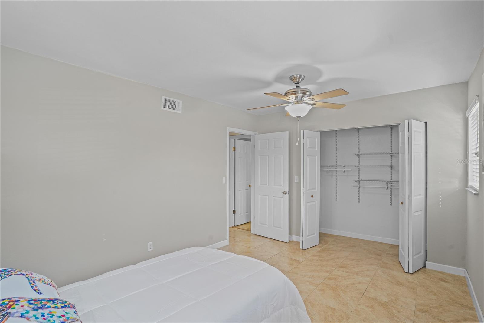 1750 Belleair Forest Dr #c20 Property Photo 13