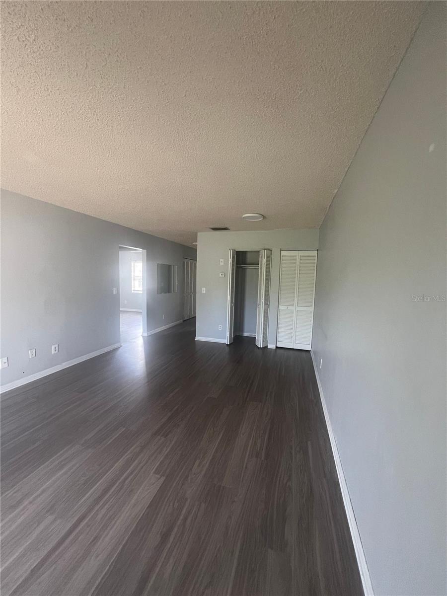 709 Oceanside Cir #712 Property Photo 3