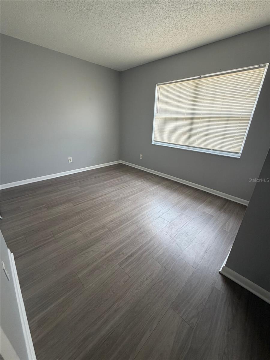 709 Oceanside Cir #712 Property Photo 5