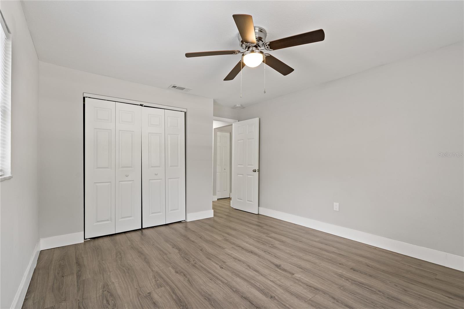 3810 S Randall St Property Photo 13