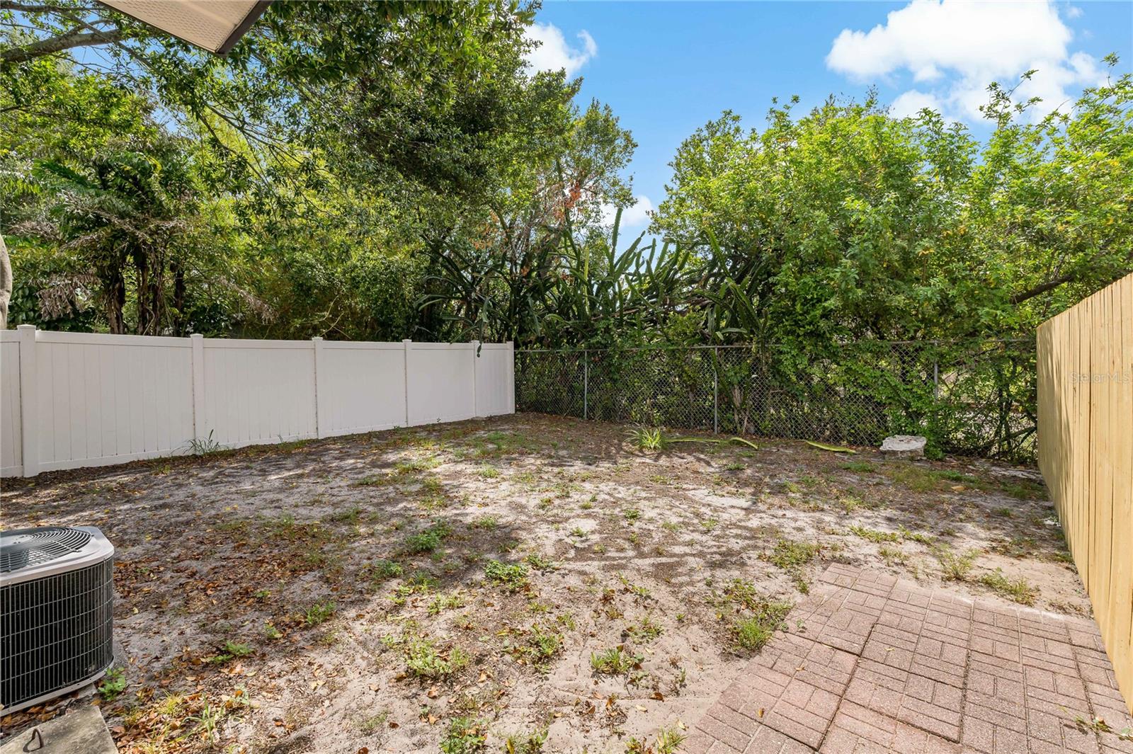 3810 S Randall St Property Photo 20