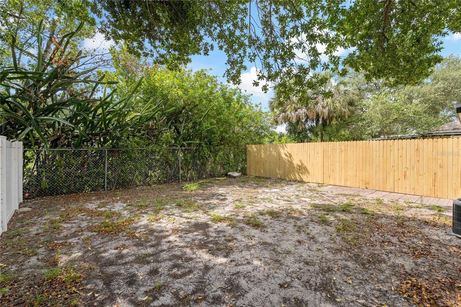3810 S Randall St Property Photo 21