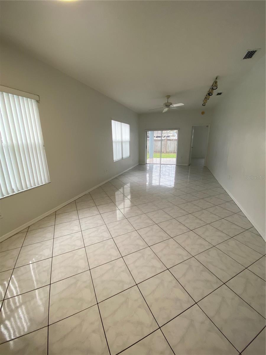 1626 Prowmore Dr Property Photo 9