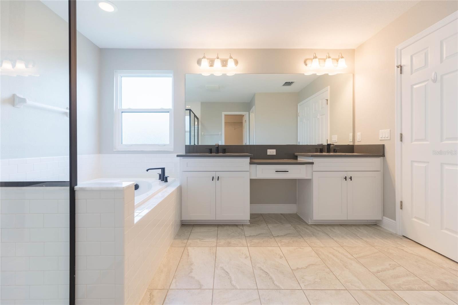 19457 Redwood Point Dr Property Photo 39