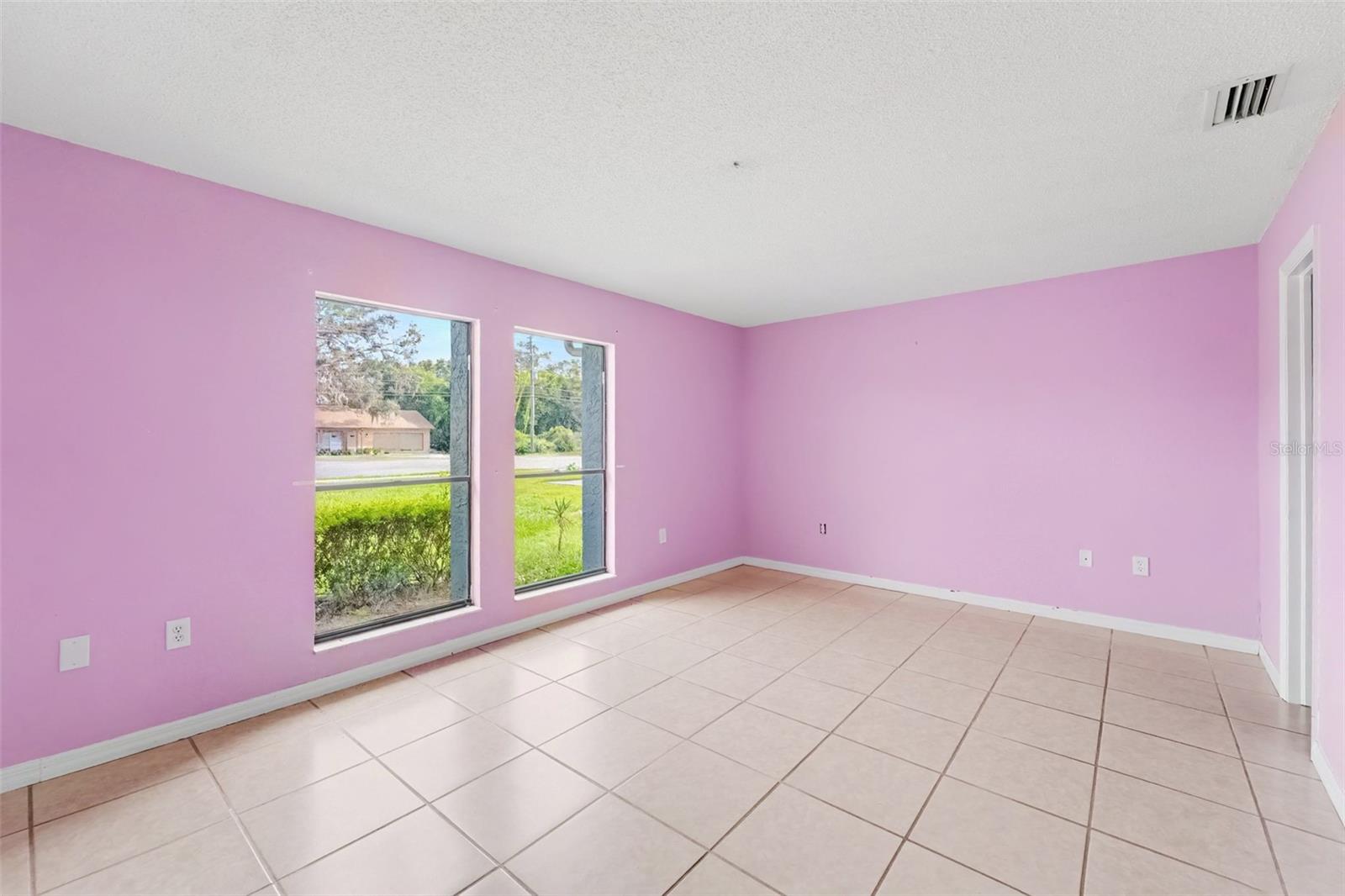 8422 Spring Hill Dr Property Photo 12