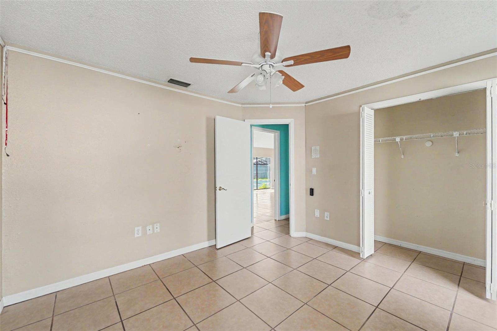 8422 Spring Hill Dr Property Photo 14