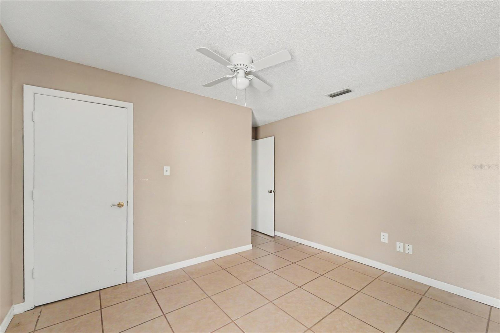 8422 Spring Hill Dr Property Photo 17