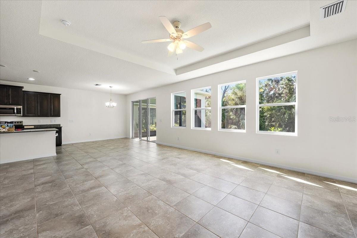 5715 Hevena Ct Property Photo 21