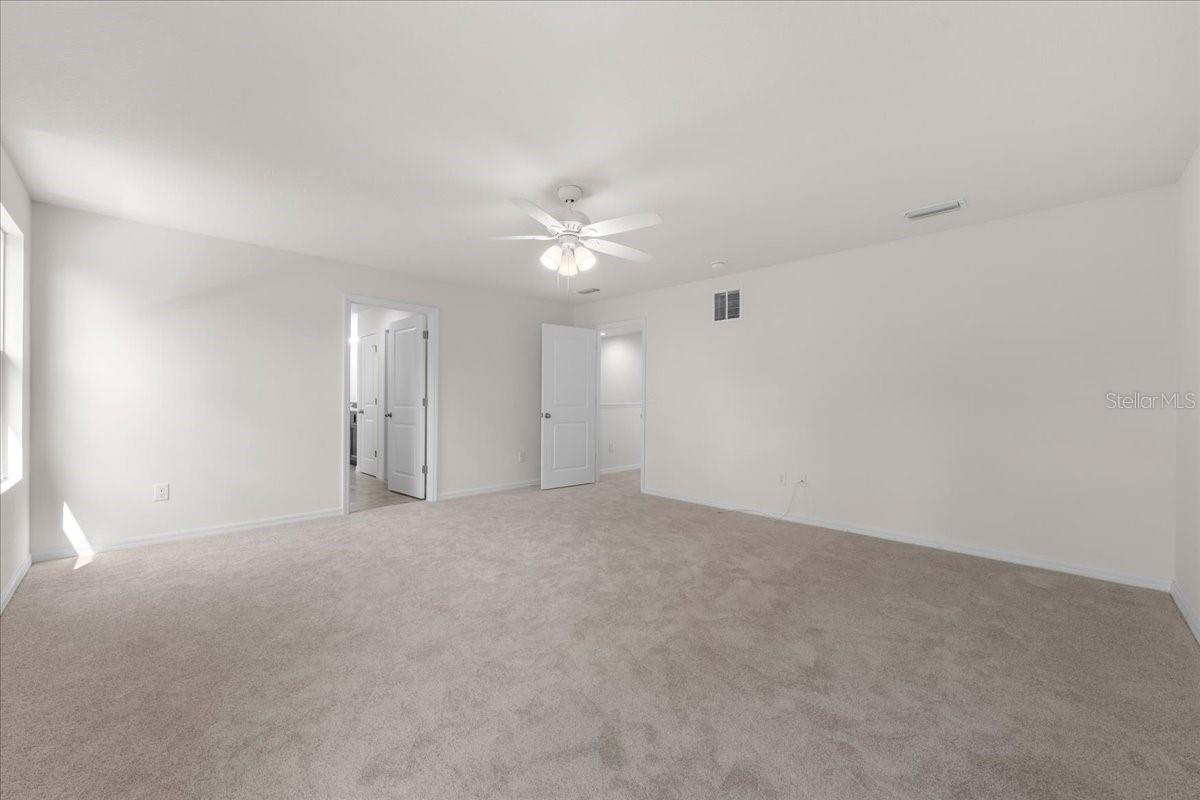 5715 Hevena Ct Property Photo 39