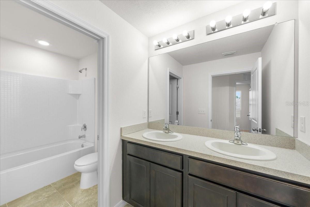 5715 Hevena Ct Property Photo 58